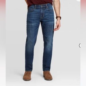 NWT Goodfellow man’s blue denim athletic fit pants size 42W/34L.